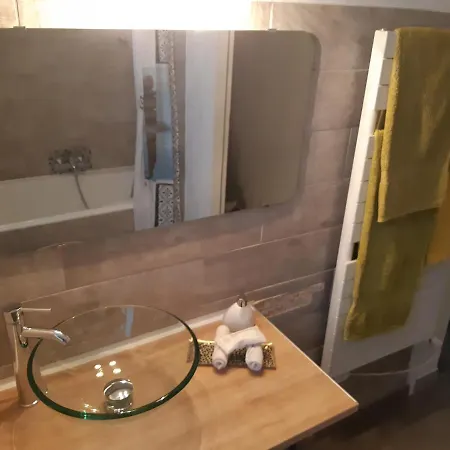 Bed & Breakfast P&p Nimes-centre Nîmes